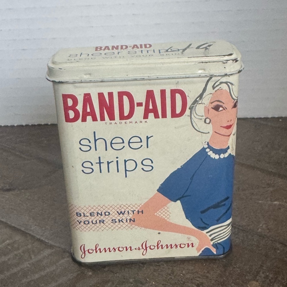 Vintage Band-Aid Sheer Strips Tin